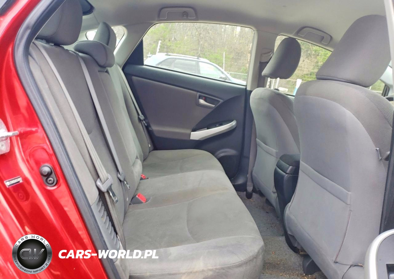 2012 Toyota Prius Three VIN:JTDKN3DU8C5448907 - 10