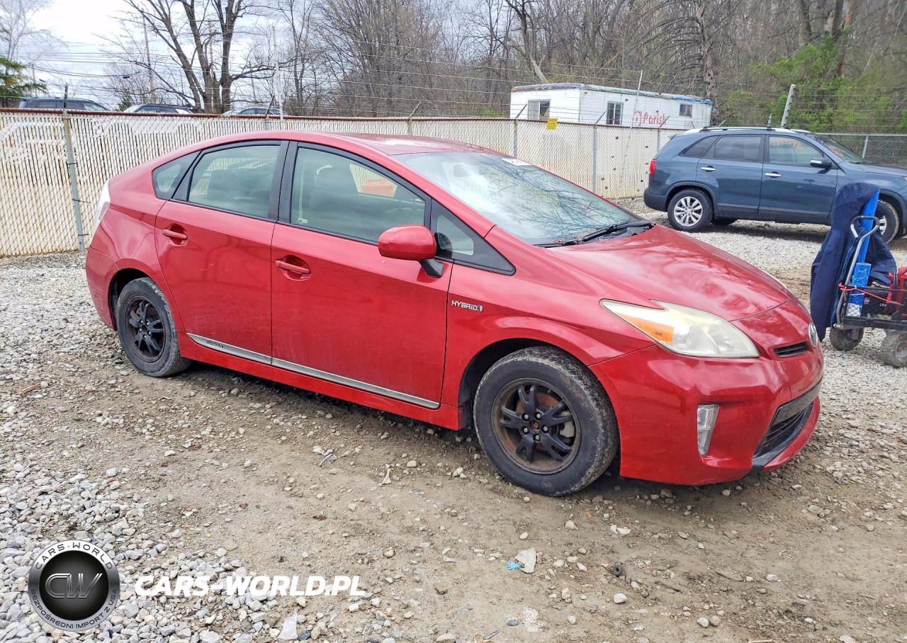 2012 Toyota Prius Three VIN:JTDKN3DU8C5448907 - 4