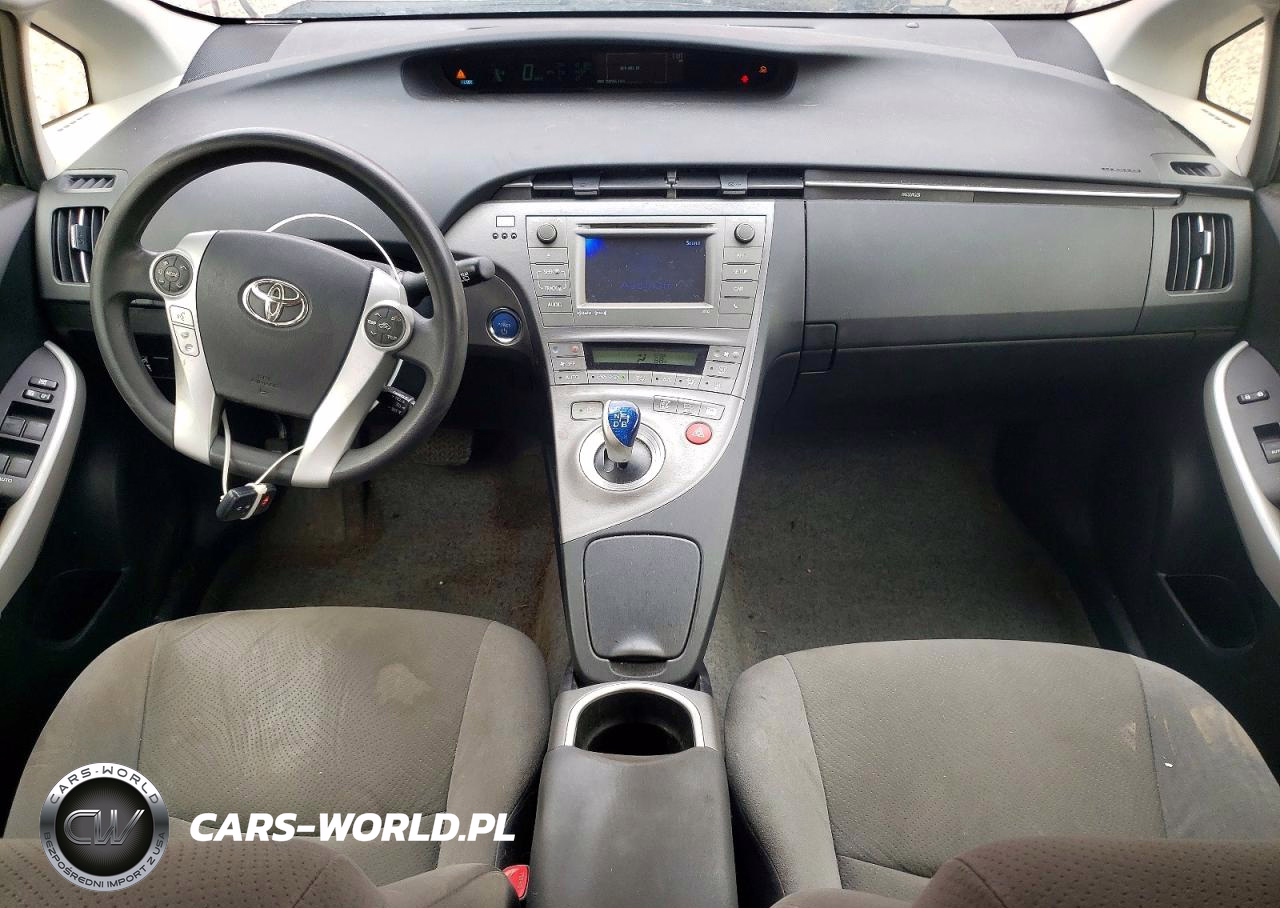 2012 Toyota Prius Three VIN:JTDKN3DU8C5448907 - 8