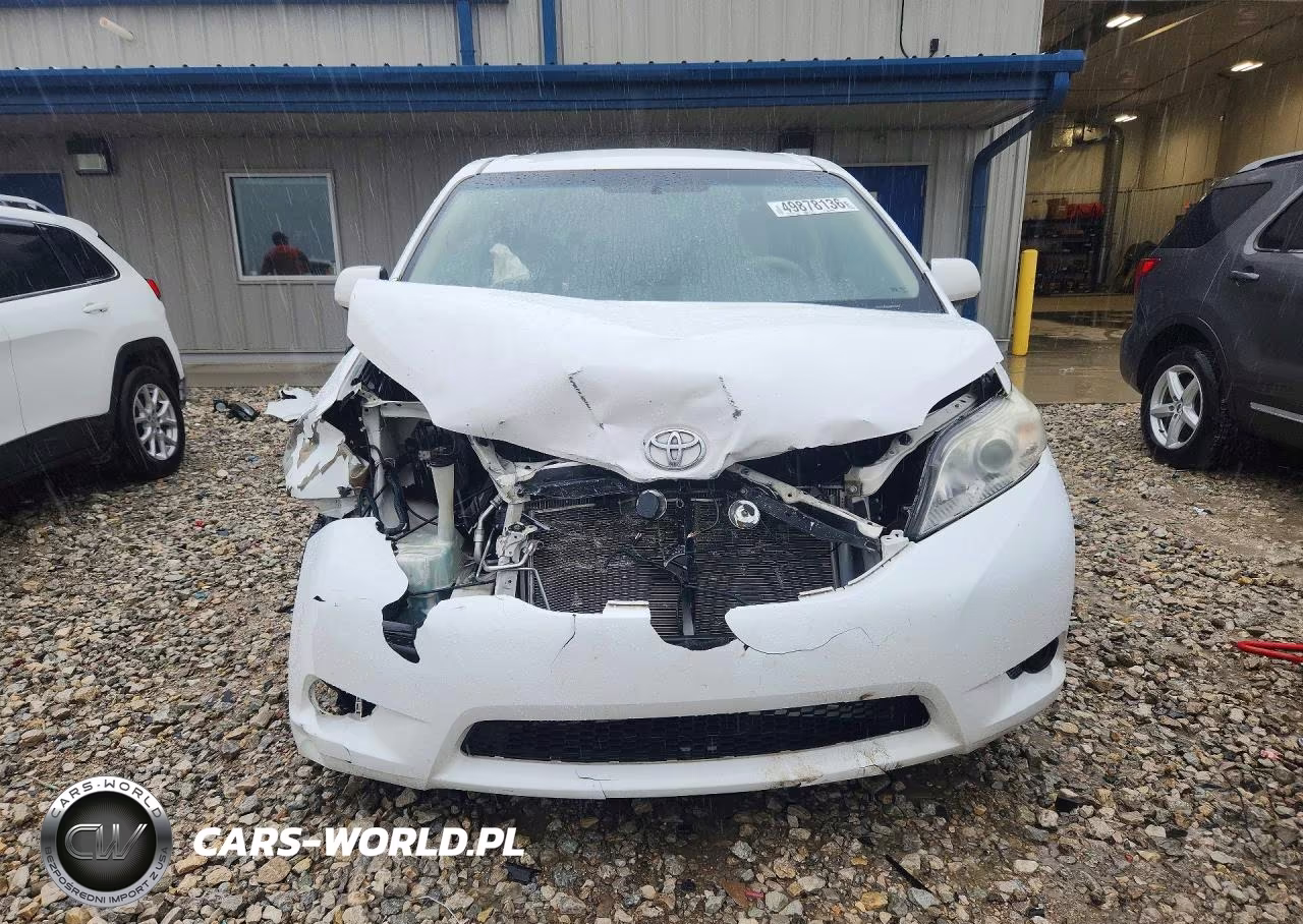 2013 Toyota Sienna Le VIN:5TDKK3DC3DS308694 - 5