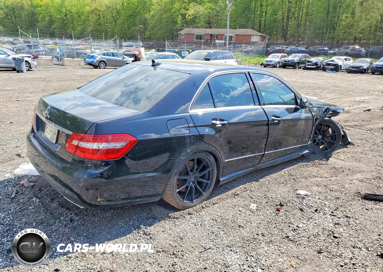 2011 Mercedes-Benz E 550 VIN:WDDHF7CB1BA280506 - 3