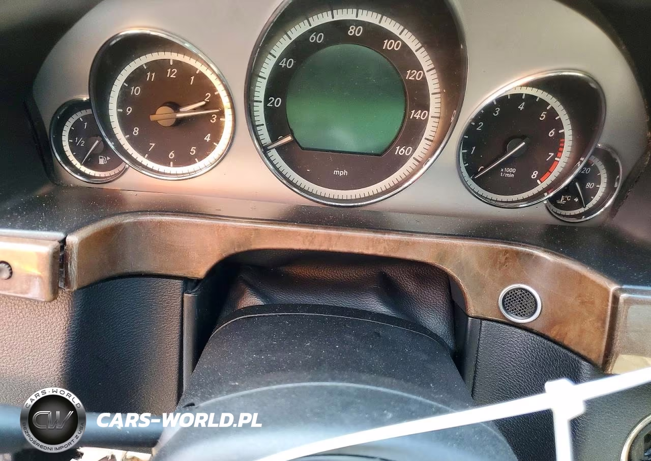 2011 Mercedes-Benz E 550 VIN:WDDHF7CB1BA280506 - 9