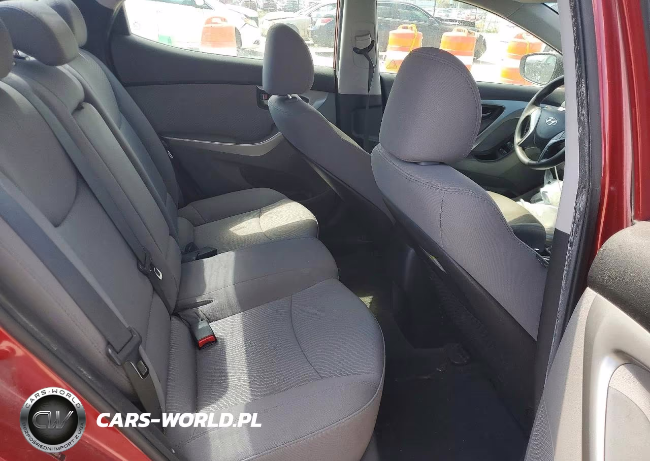 2016 Hyundai Elantra Se VIN:5NPDH4AE3GH683014 - 10