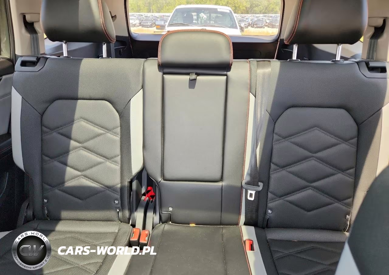 2024 Volkswagen Atlas Peak Edition Se VIN:1V2CR2CA4RC603496 - 10