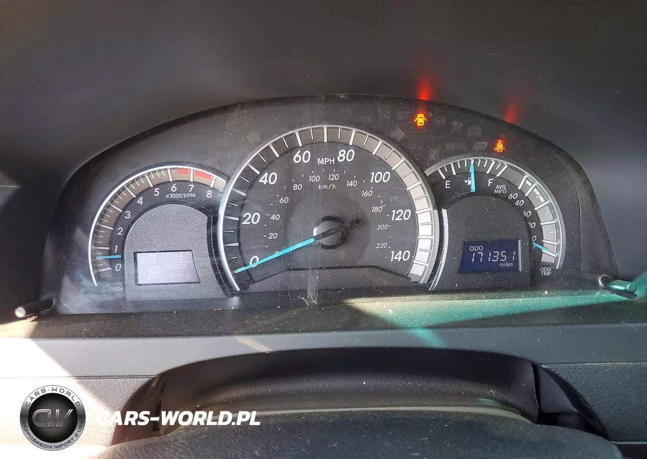2014 Toyota Camry Se VIN:4T1BF1FK5EU351634 - 9