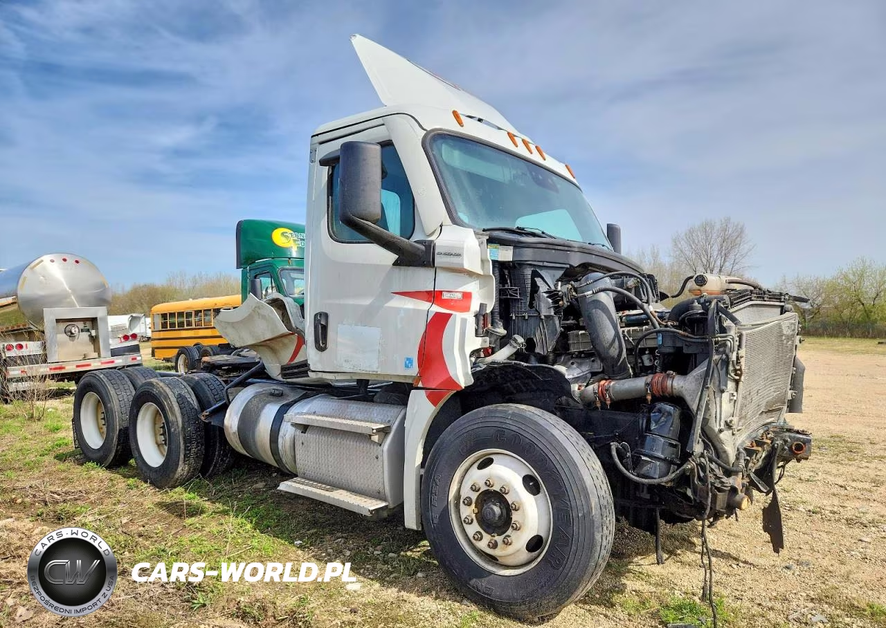 2022 Freightliner Cascadia 126 Semi Truck