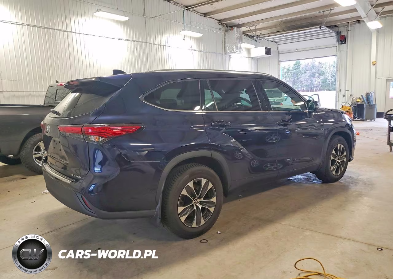2020 Toyota Highlander Xle VIN:5TDGZRBH5LS007863 - 3