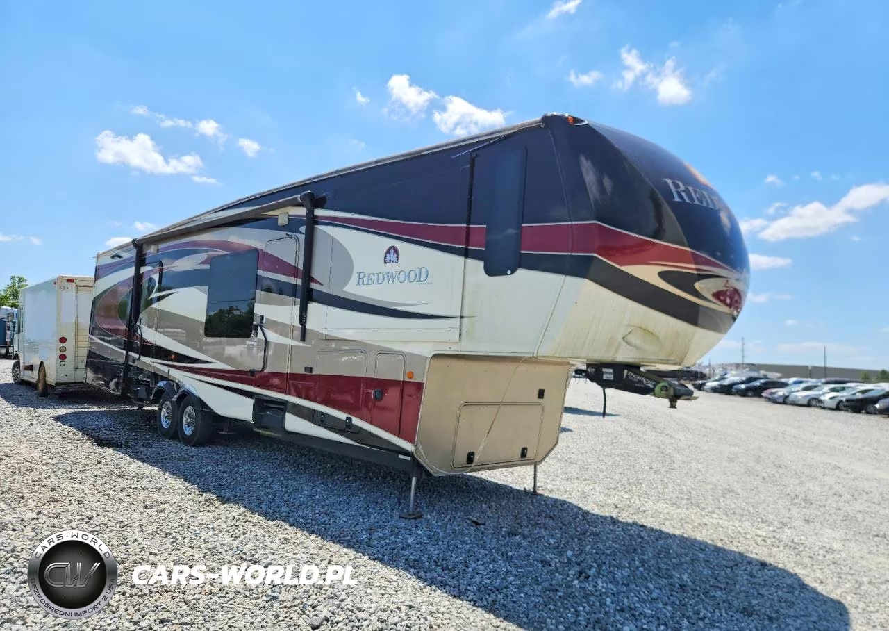 2012 Redwood Camper