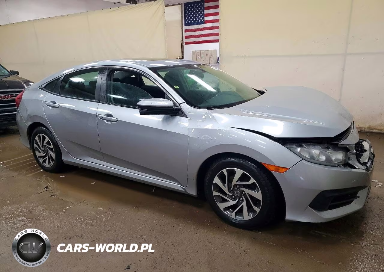 2018 Honda Civic Ex VIN:19XFC2F7XJE029676 - 4