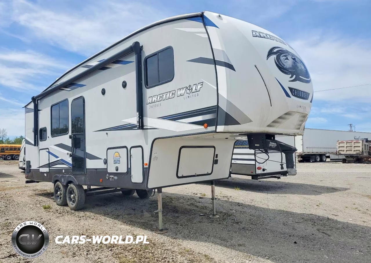 2022 Forest River Arcticwolf Camper – zdjęcie 1 z 10