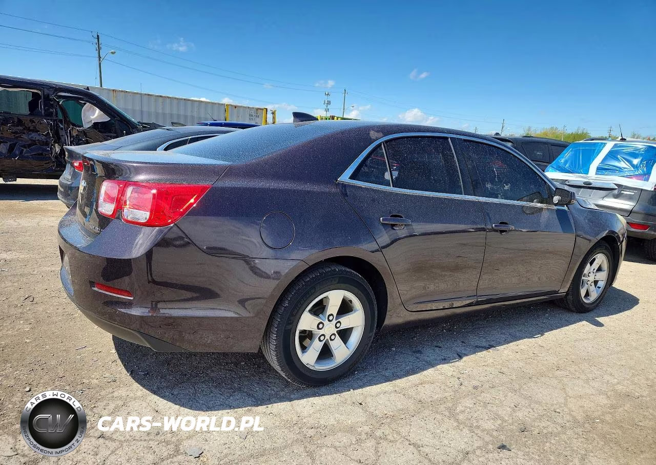 2015 Chevrolet Malibu 1Lt VIN:1G11C5SL2FF250578 - 3