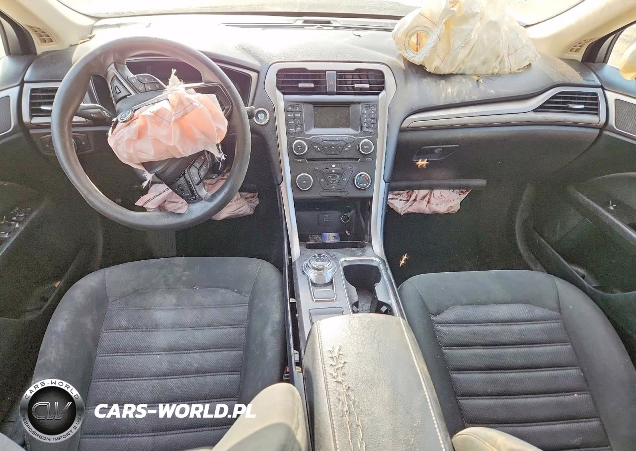 2017 Ford Fusion Se VIN:3FA6P0H70HR411441 - 8