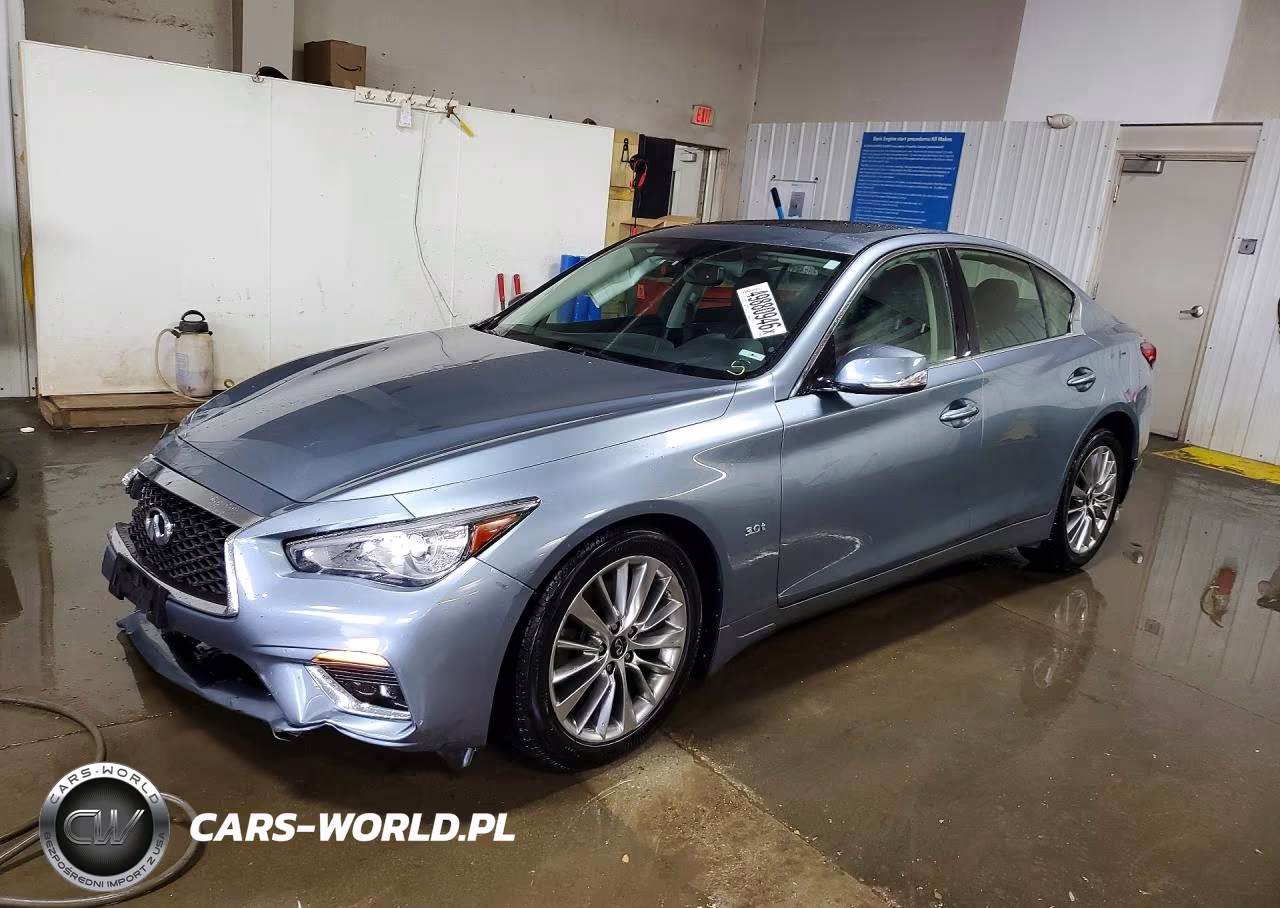 2018 Infiniti Q50 3.0T Luxe
