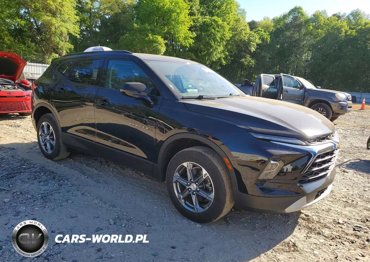 2023 Chevrolet Blazer 2Lt VIN:3GNKBCR48PS208597 - 4