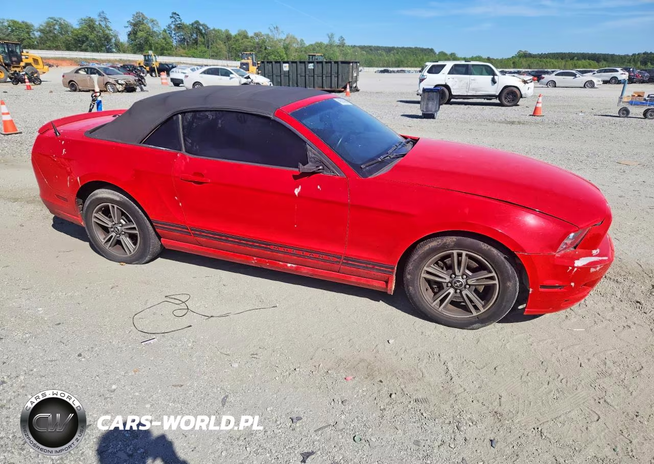 2013 Ford Mustang VIN:1ZVBP8EM7D5202712 - 4