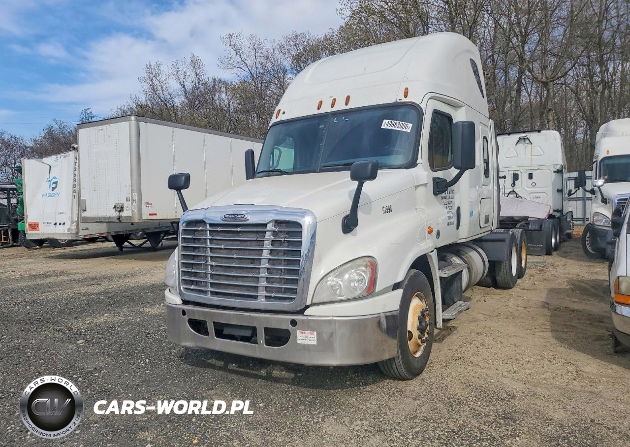 2016 Freightliner Cascadia 1 - Semi Truck VIN:3AKJGLD52GSHA6866 - 2