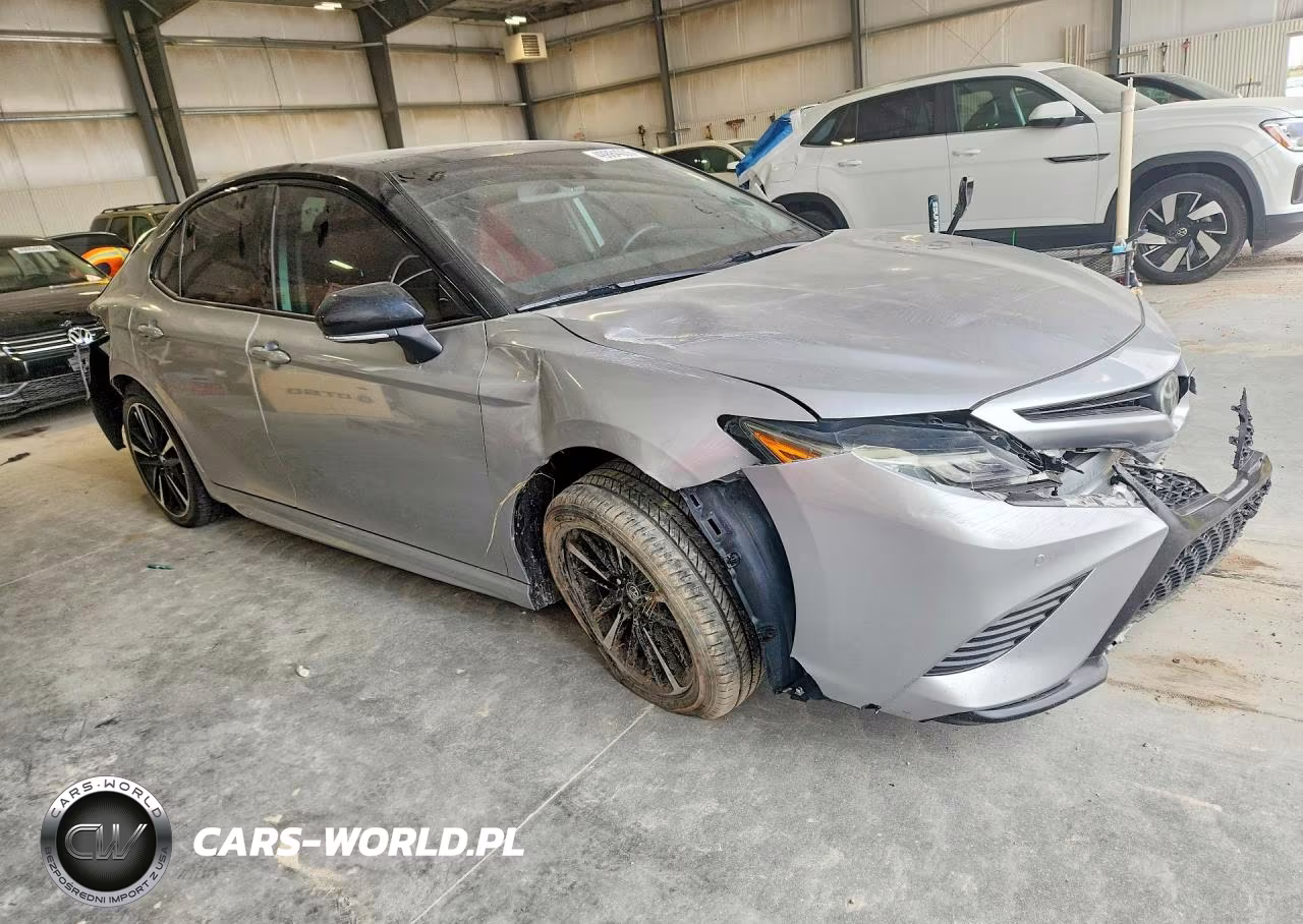 2019 Toyota Camry Xse V6 VIN:4T1BZ1HK3KU026691 - 4