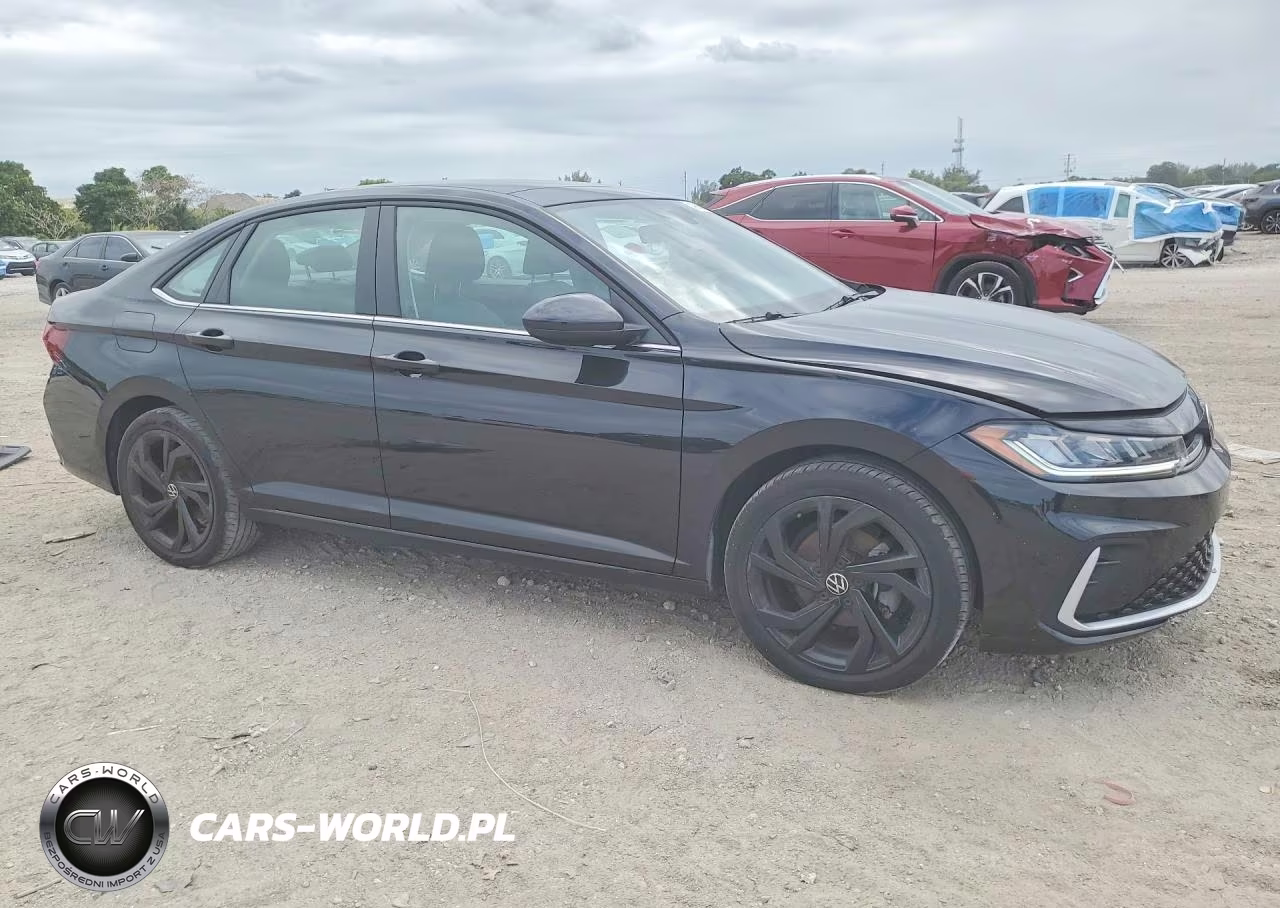 2025 Volkswagen Jetta Se VIN:3VW7X7BU8SM004703 - 4