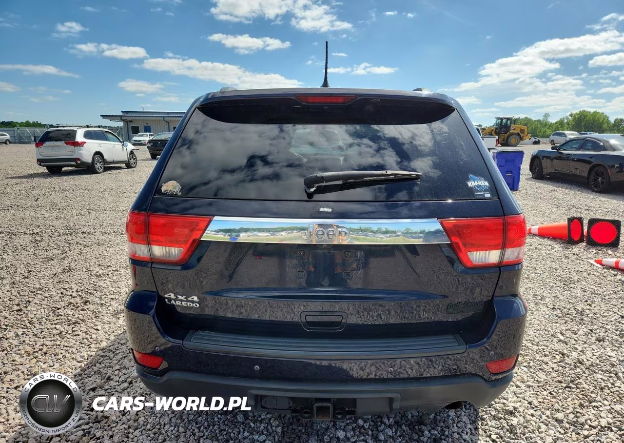 2012 Jeep Grand Cherokee Laredo VIN:1C4RJFAG9CC332640 - 6