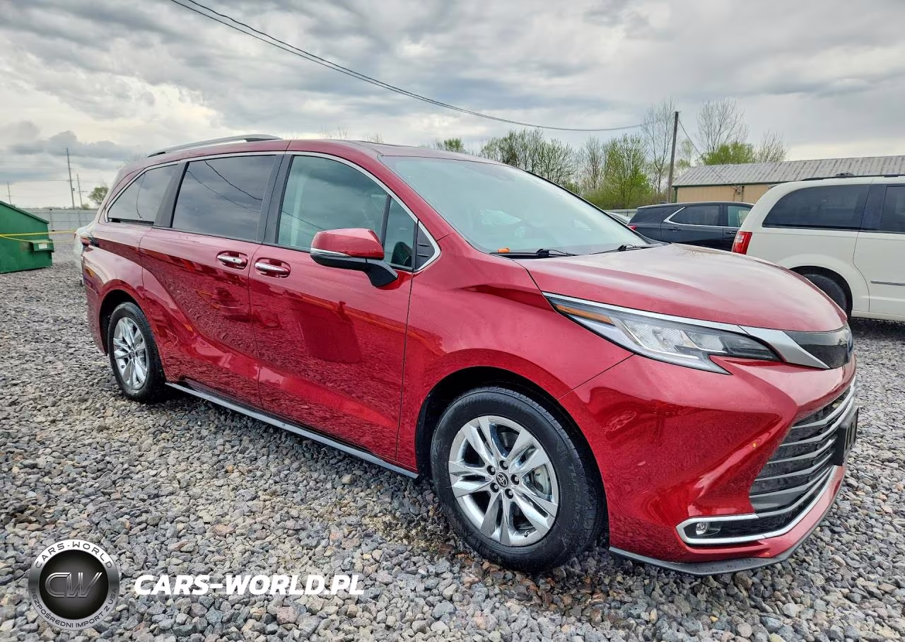 2023 Toyota Sienna Limited 7-Passenger VIN:5TDZSKFC6PS085075 - 4