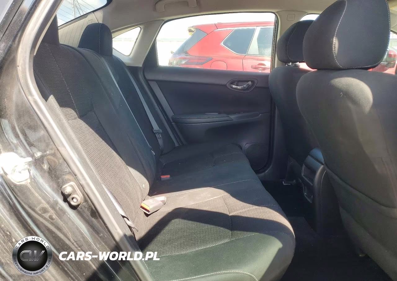 2018 Nissan Sentra S VIN:3N1AB7AP7JY248193 - 10