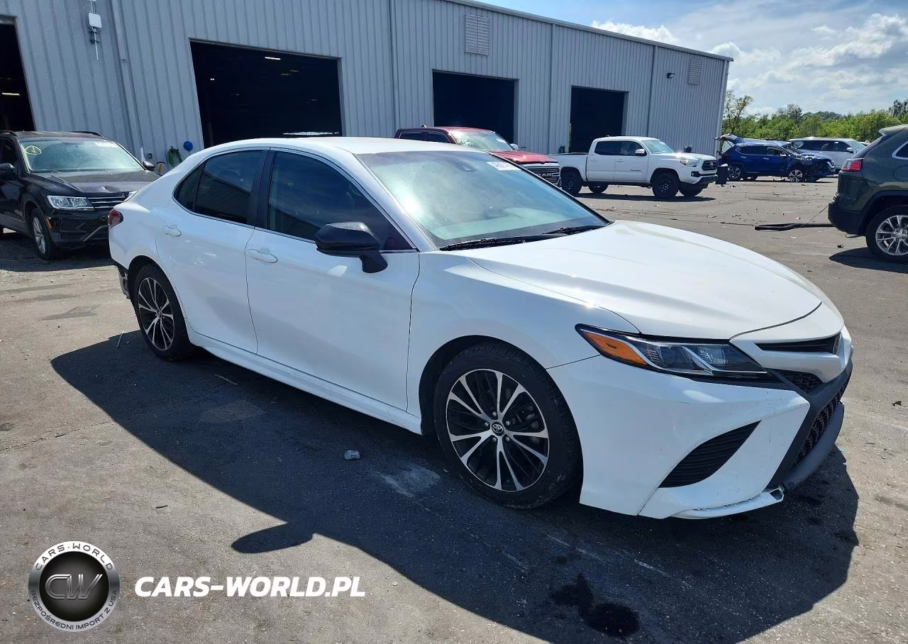2019 Toyota Camry Se VIN:4T1B11HK3KU685751 - 4