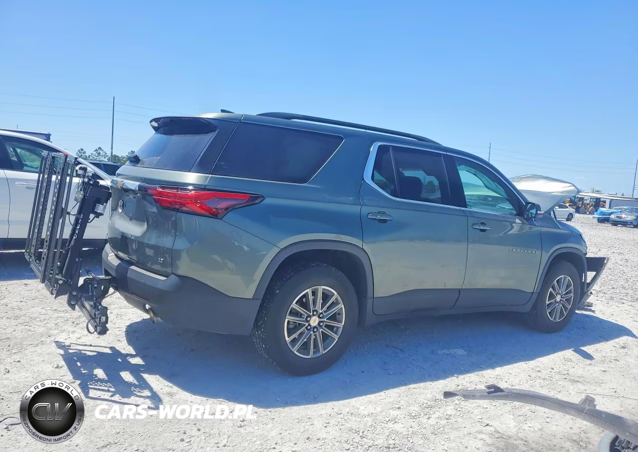 2023 Chevrolet Traverse Lt VIN:1GNERGKW4PJ232067 - 3