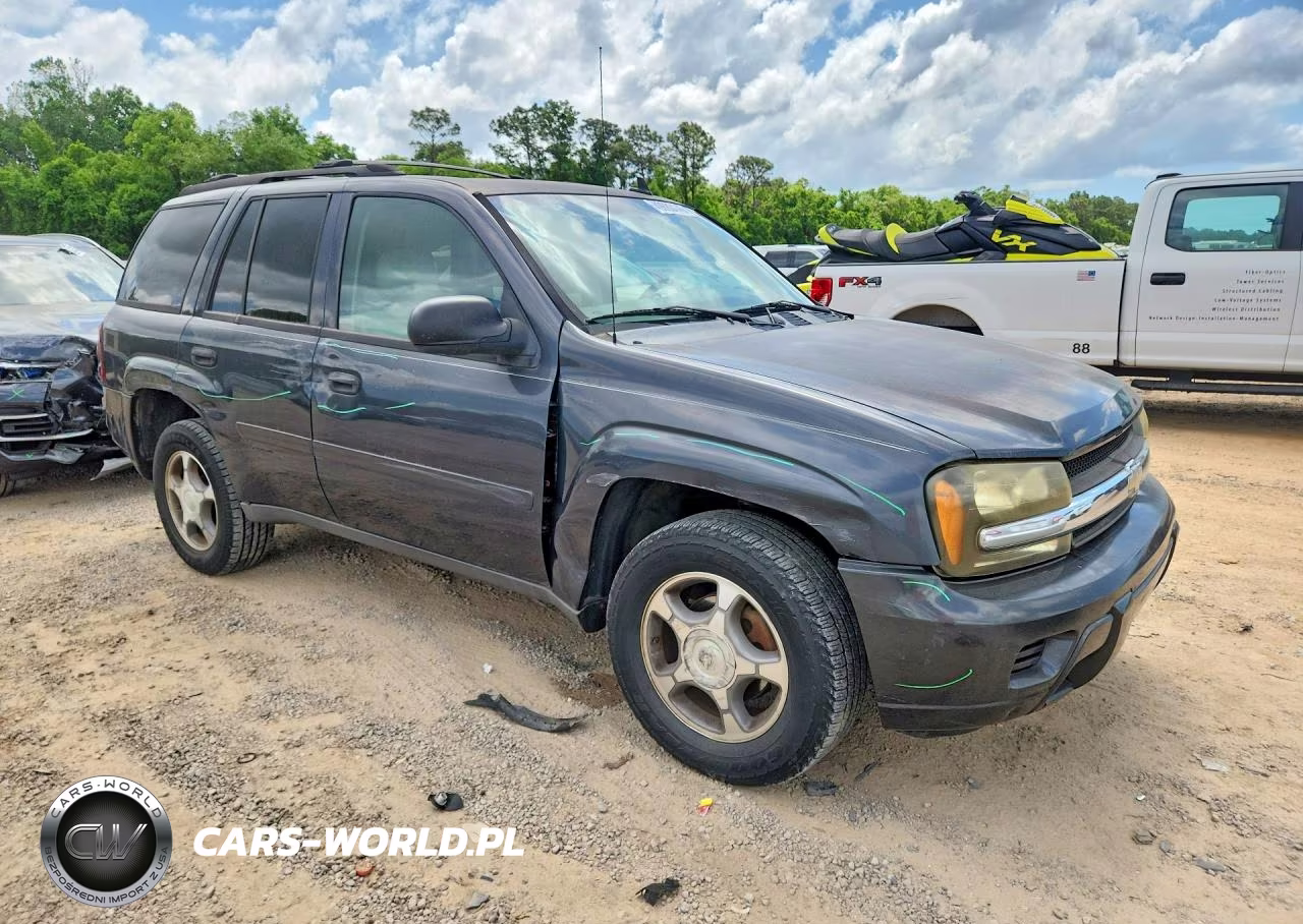 2007 Chevrolet Trailblazer Ls VIN:1GNDS13S372222973 - 4