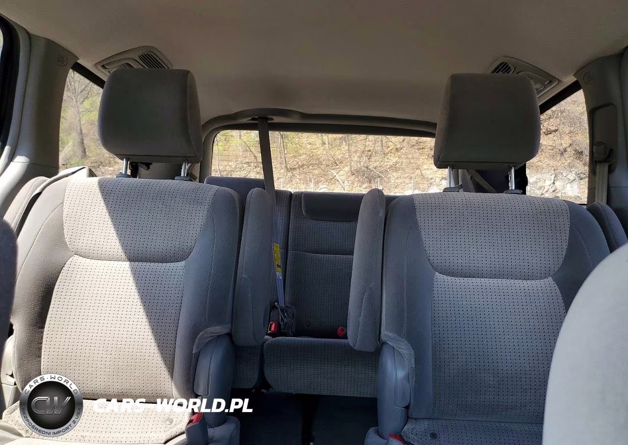 2010 Toyota Sienna Le VIN:5TDJK4CC2AS032006 - 10