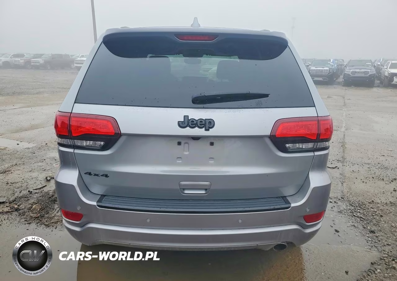 2018 Jeep Grand Cherokee Laredo VIN:1C4RJFAG5JC360478 - 6
