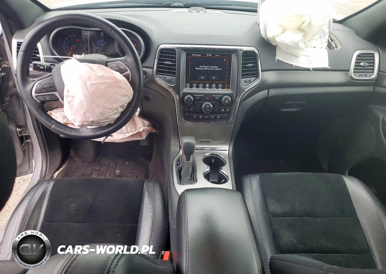 2018 Jeep Grand Cherokee Laredo VIN:1C4RJFAG5JC360478 - 8