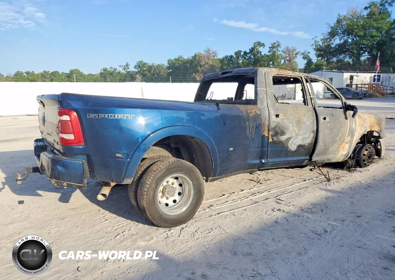 2021 Ram 3500 Laramie VIN:3C63RRJL0MG690020 - 3