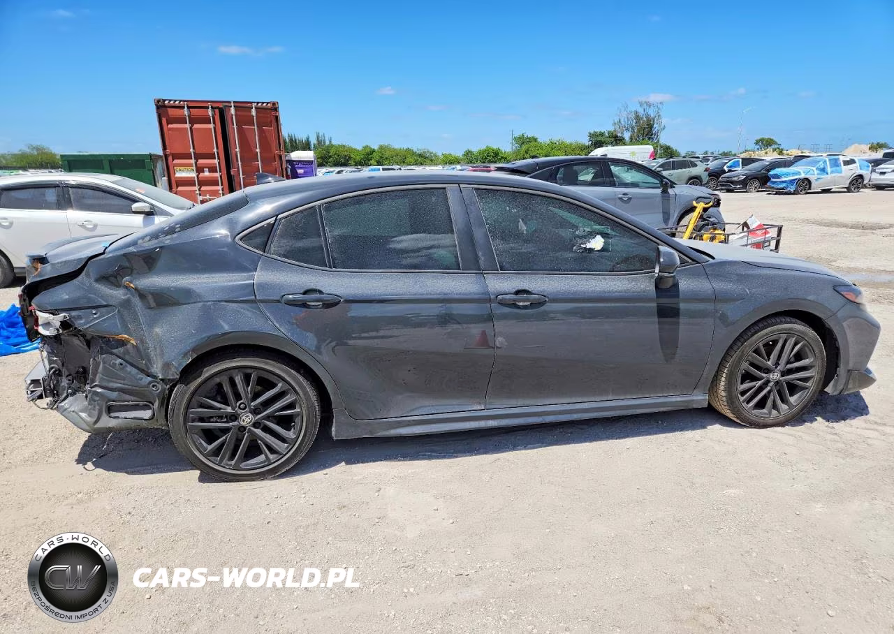 2025 Toyota Camry Se VIN:4T1DAACK4SU158981 - 3