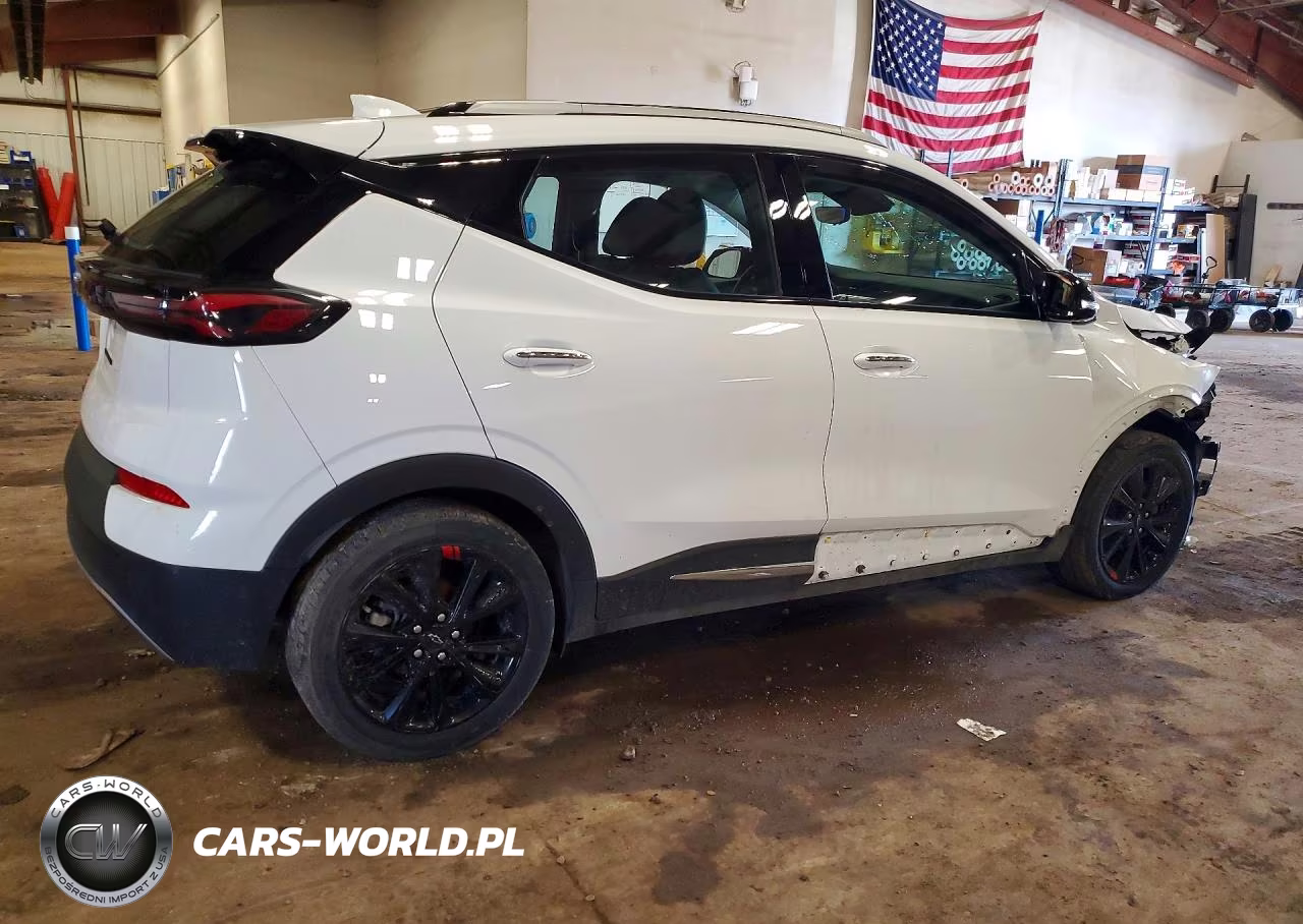 2023 Chevrolet Bolt Euv Premier VIN:1G1FZ6S08P4171915 - 3