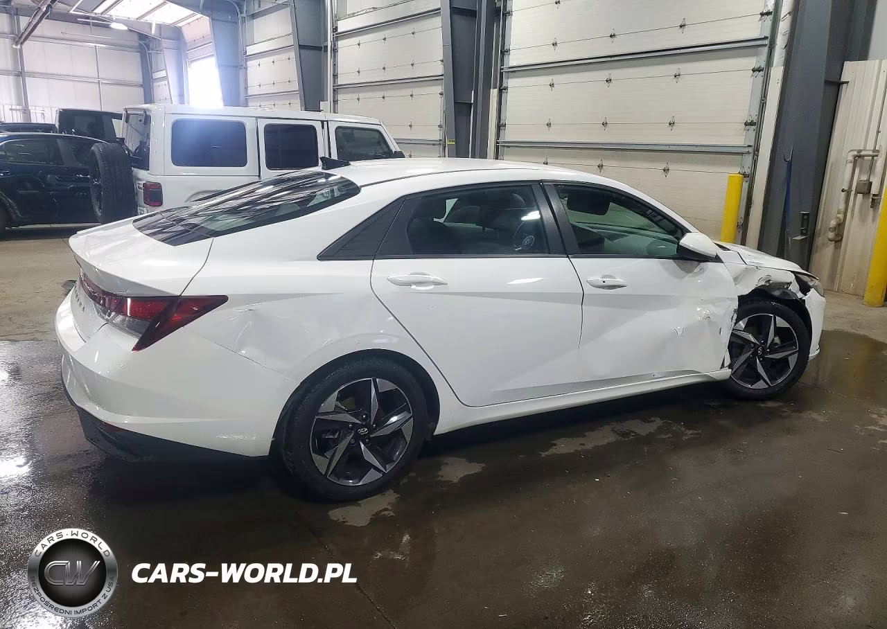 2023 Hyundai Elantra Sel VIN:5NPLS4AG7PH115895 - 3
