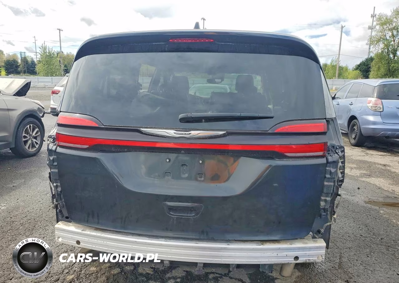 2021 Chrysler Pacifica Touring L VIN:2C4RC1BG5MR588908 - 6