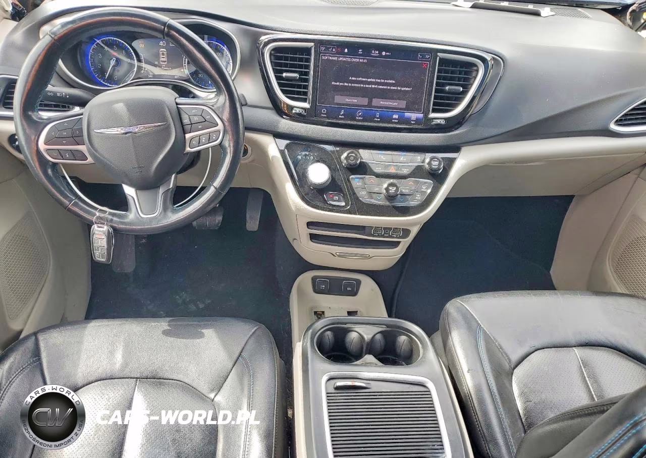 2021 Chrysler Pacifica Touring L VIN:2C4RC1BG5MR588908 - 8