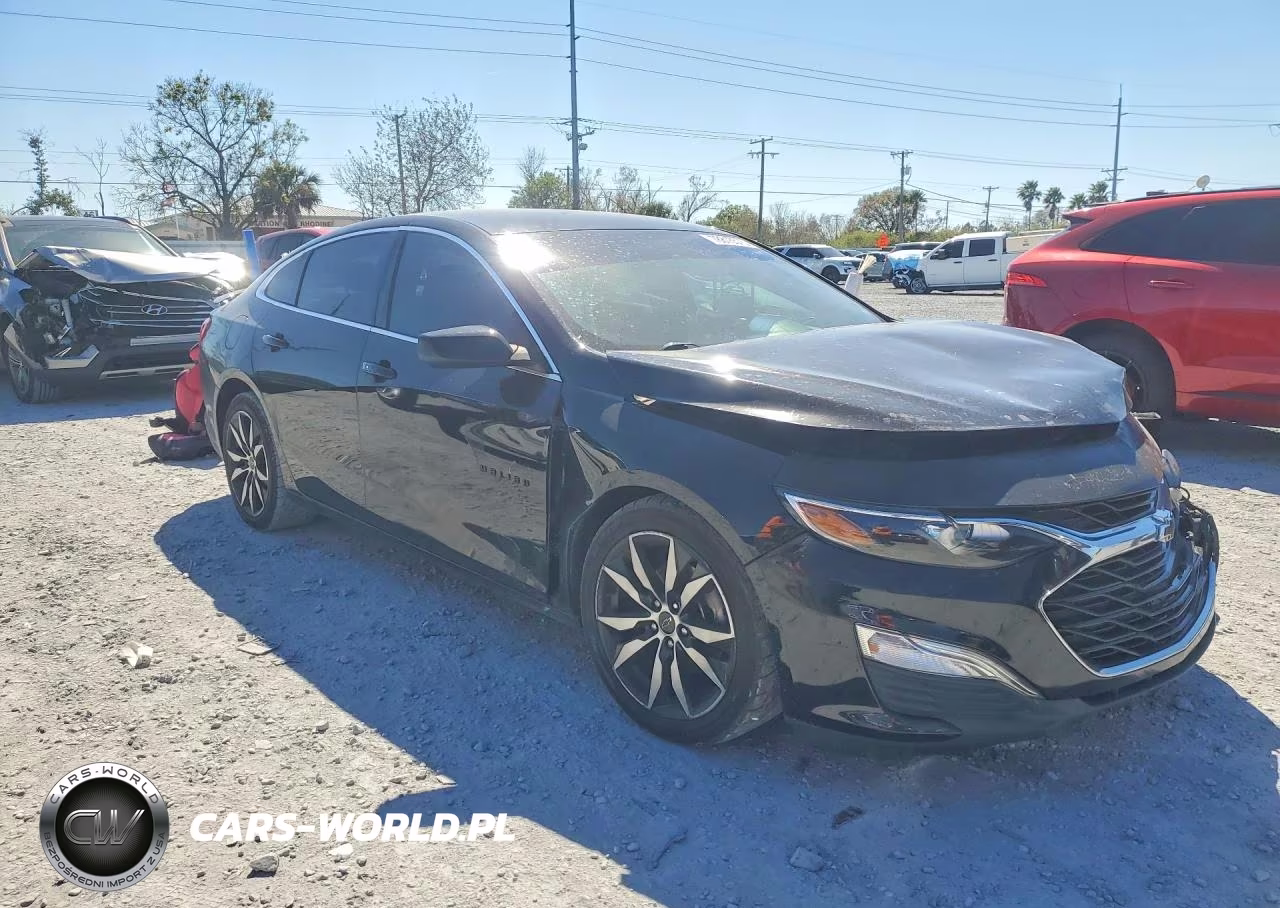 2020 Chevrolet Malibu Rs VIN:1G1ZG5STXLF022301 - 4