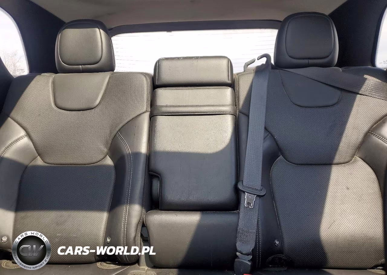 2019 Jeep Cherokee Limited VIN:1C4PJMDX8KD113930 - 10