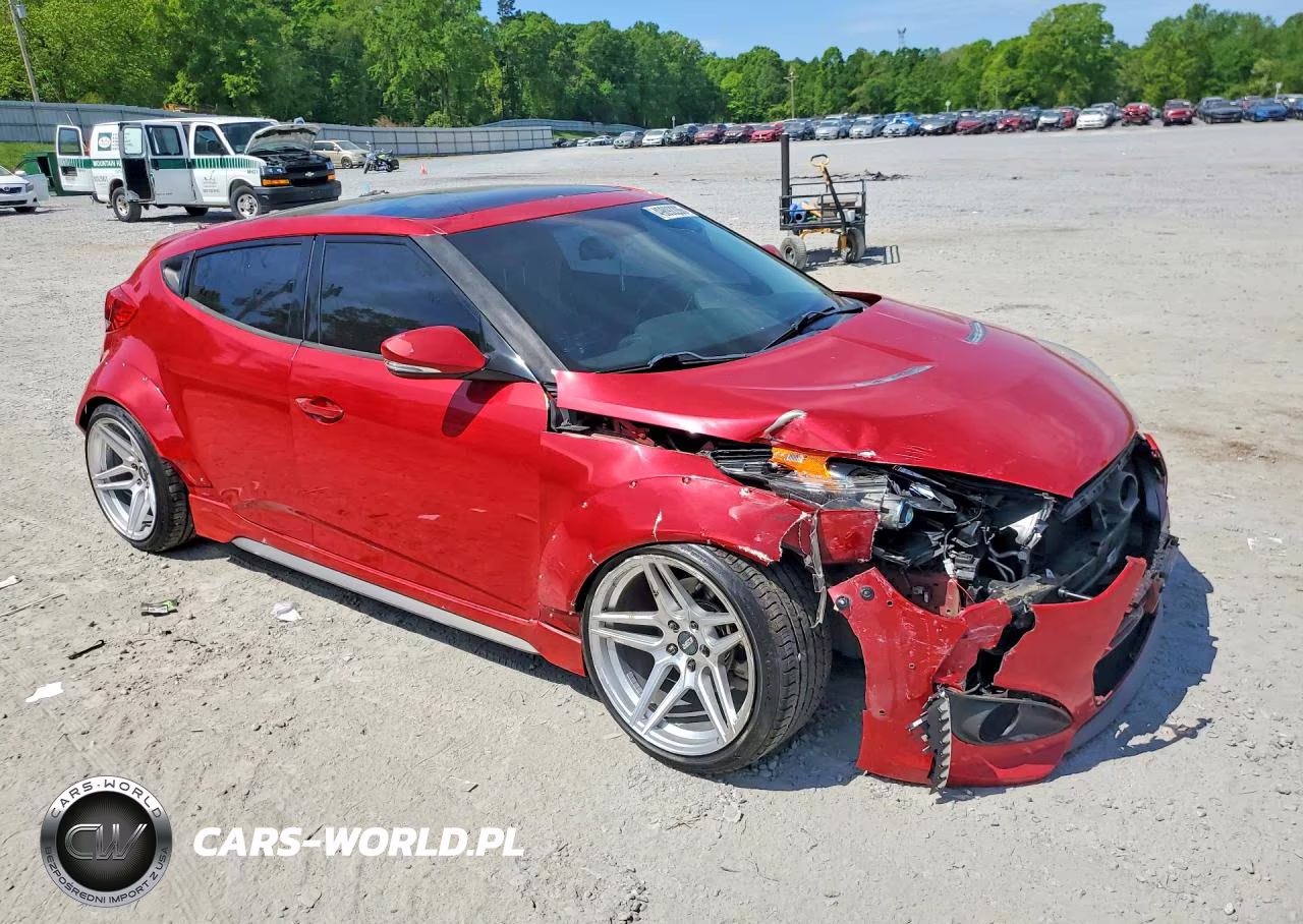 2015 Hyundai Veloster Turbo VIN:KMHTC6AE1FU225283 - 4