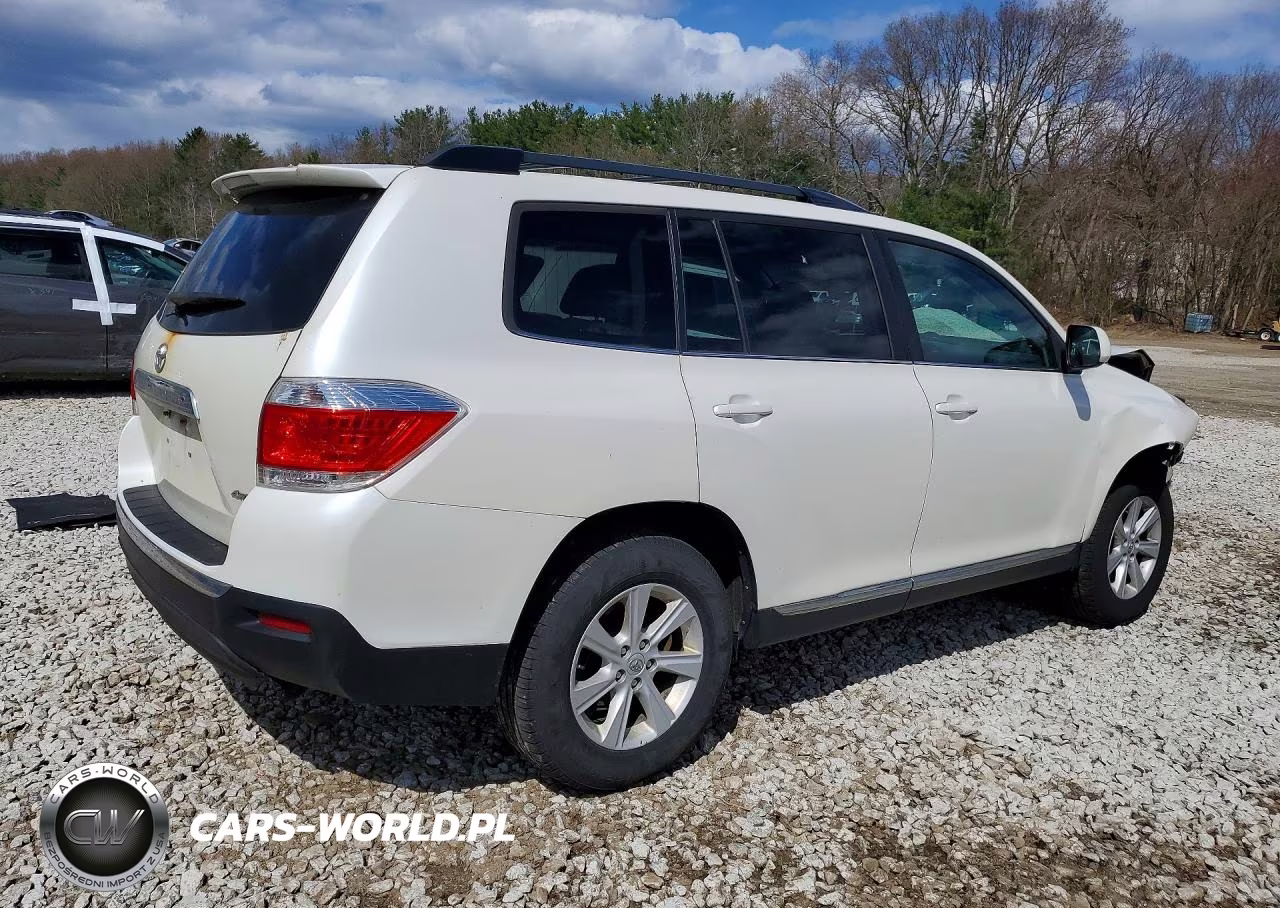 2013 Toyota Highlander Se VIN:5TDBK3EH4DS230632 - 3