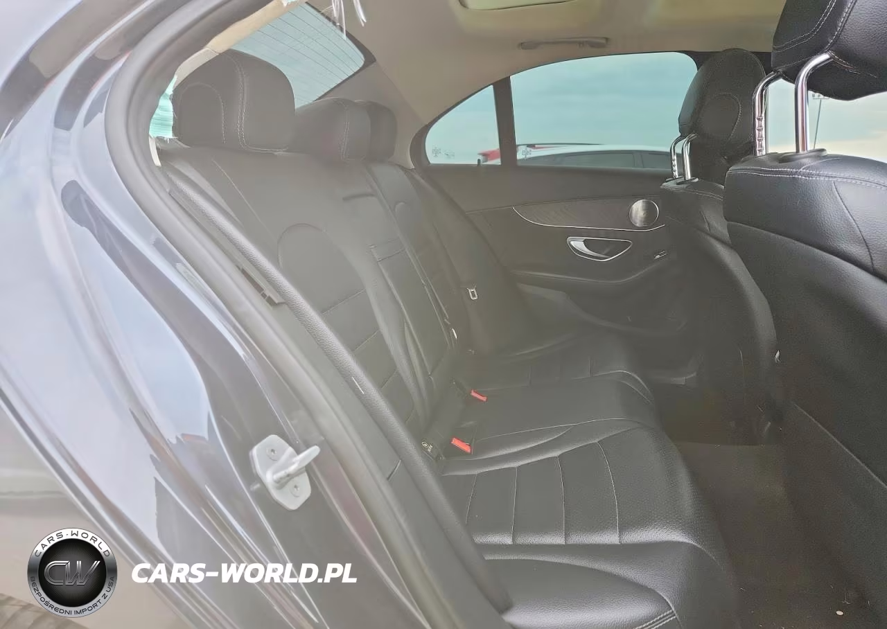 2016 Mercedes-Benz C 300 4Matic VIN:WDDWF4KB8GR172495 - 10