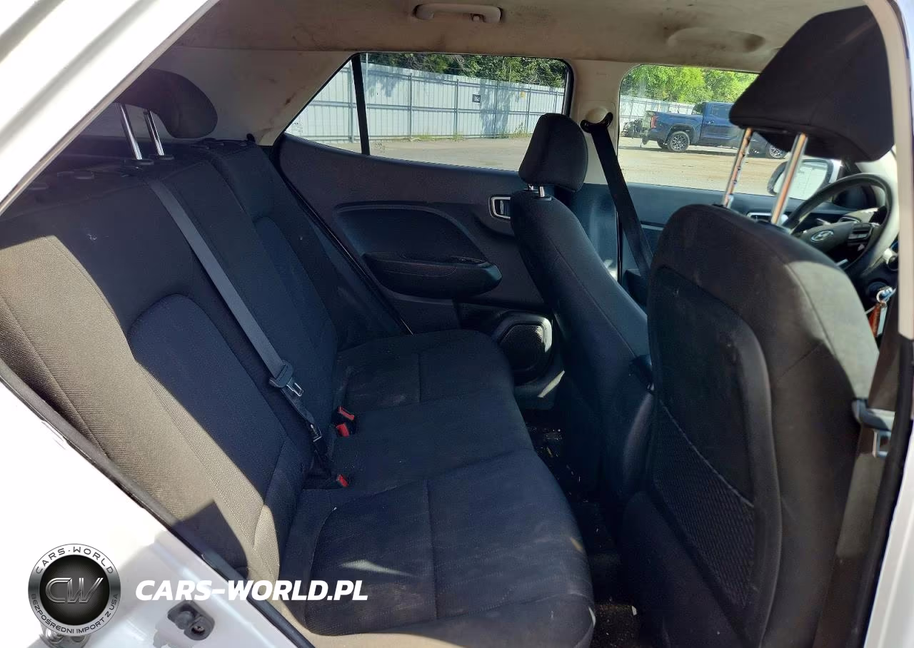 2023 Hyundai Venue Se VIN:KMHRB8A37PU212983 - 11