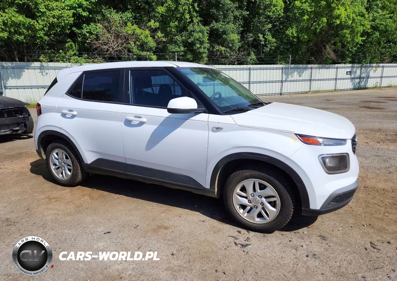2023 Hyundai Venue Se VIN:KMHRB8A37PU212983 - 4