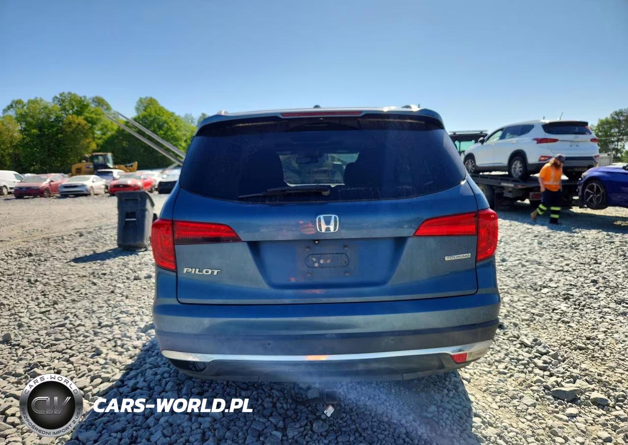 2016 Honda Pilot Touring VIN:5FNYF5H93GB036018 - 6