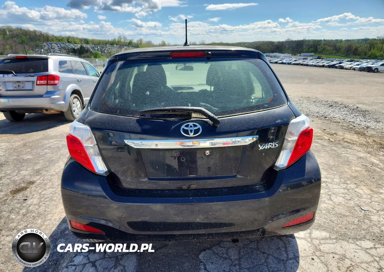 2012 Toyota Yaris 5-Door L VIN:JTDKTUD34CD501370 - 6