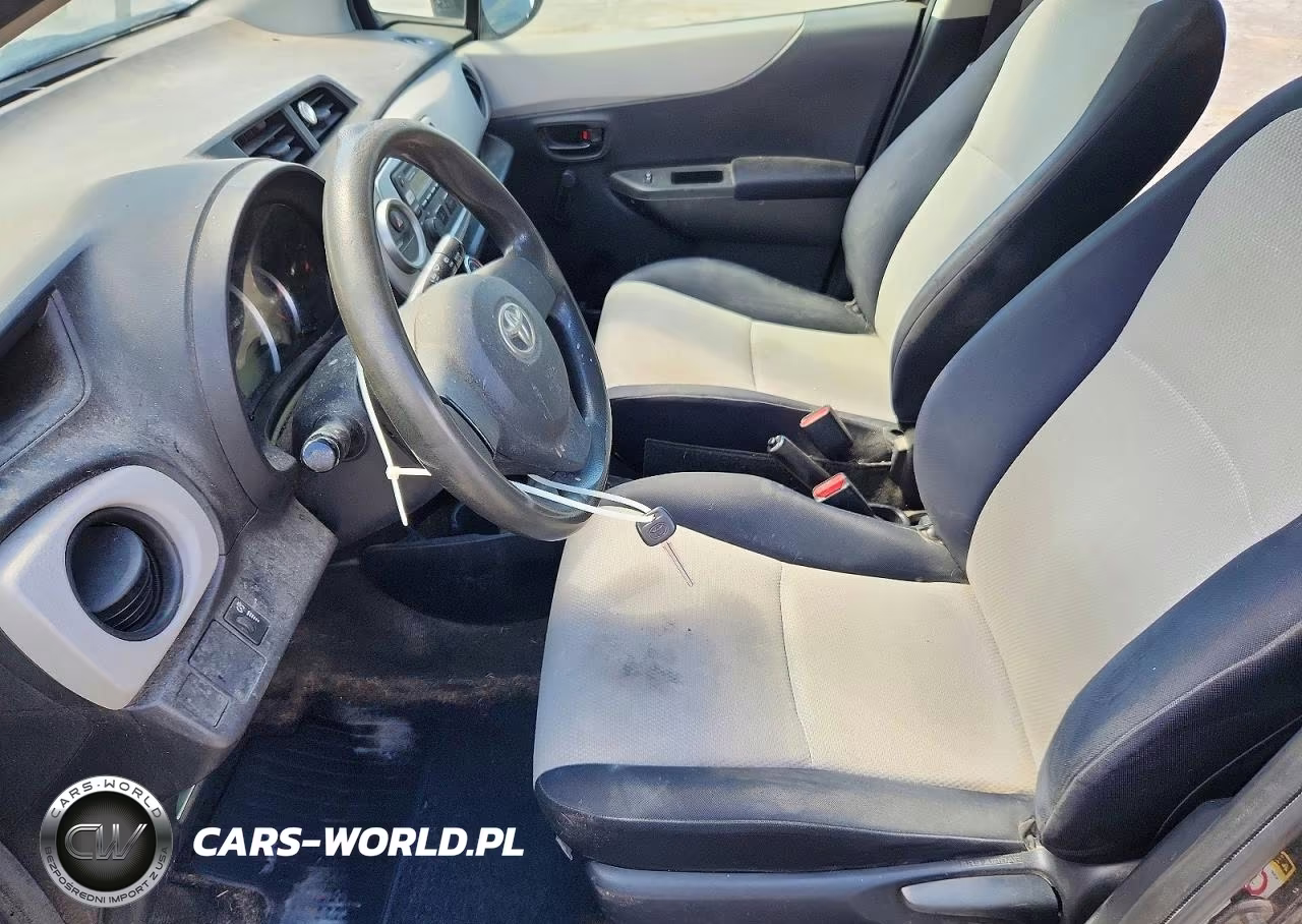 2012 Toyota Yaris 5-Door L VIN:JTDKTUD34CD501370 - 7