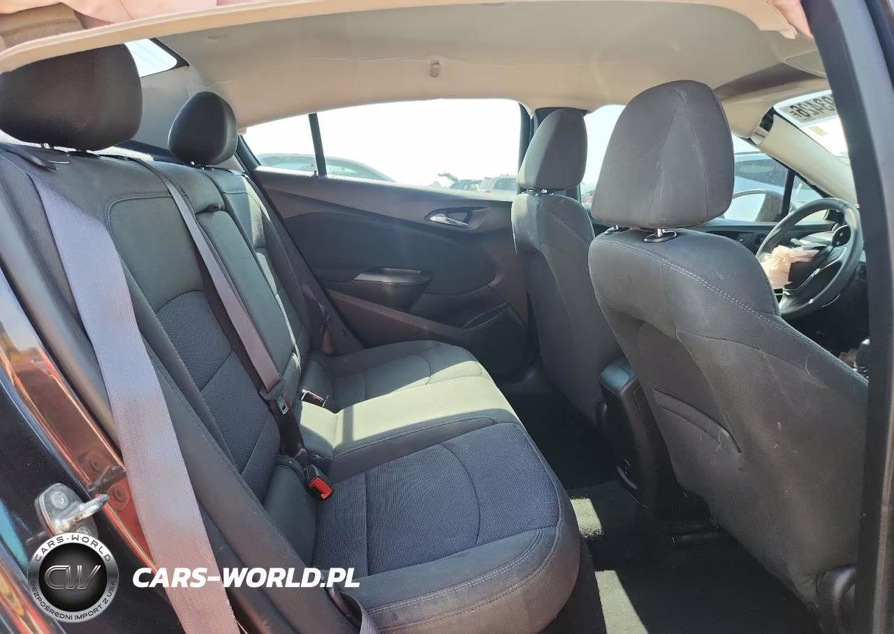 2017 Chevrolet Cruze Lt VIN:1G1BE5SM3H7184546 - 10