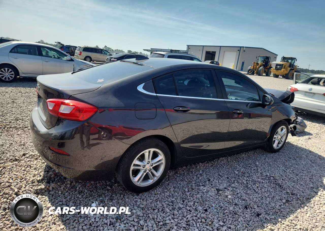 2017 Chevrolet Cruze Lt VIN:1G1BE5SM3H7184546 - 3