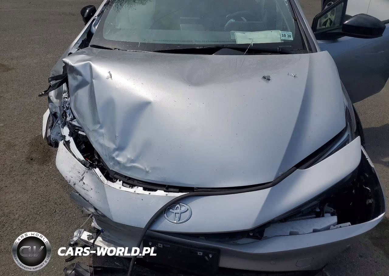 2026 Toyota Prius Le VIN:JTDACAAU7T3068592 - 11